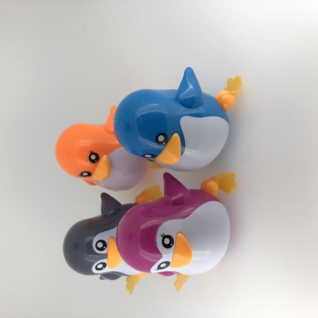 0302005810 Pingvin Opptrekk.JPG